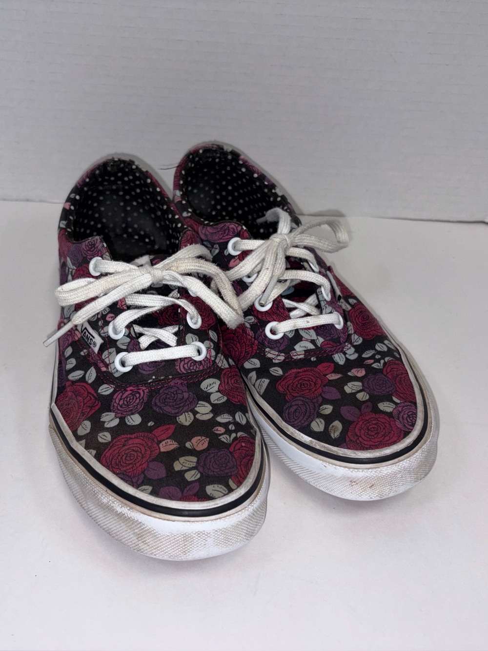 Vans Girls Floral Canvas Sneakers in Black and Rose